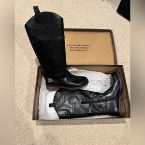 Crown Vintage Black Leather Boots